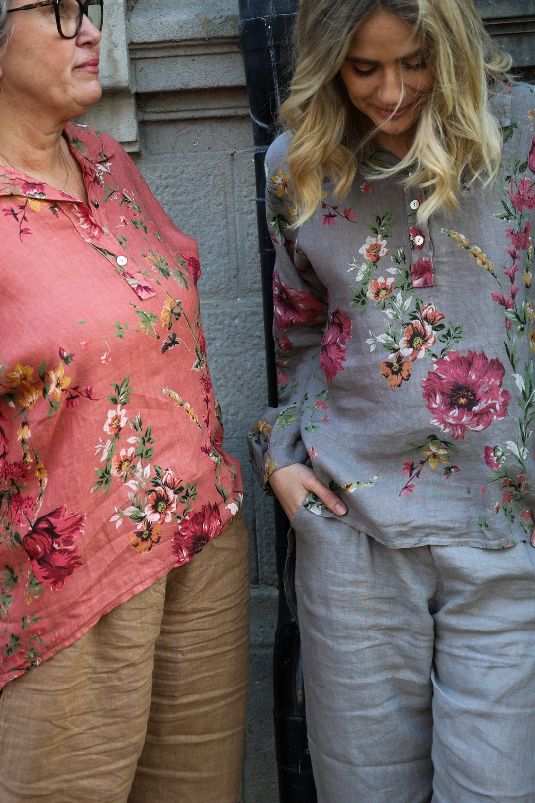 Daisy Attitude Flowery Linen Blouse, Tomato